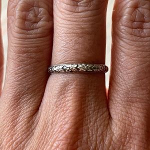 SALE: Sterling Silver patterned floral band